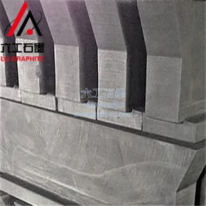 金屬板相比石墨板有哪些優(yōu)點